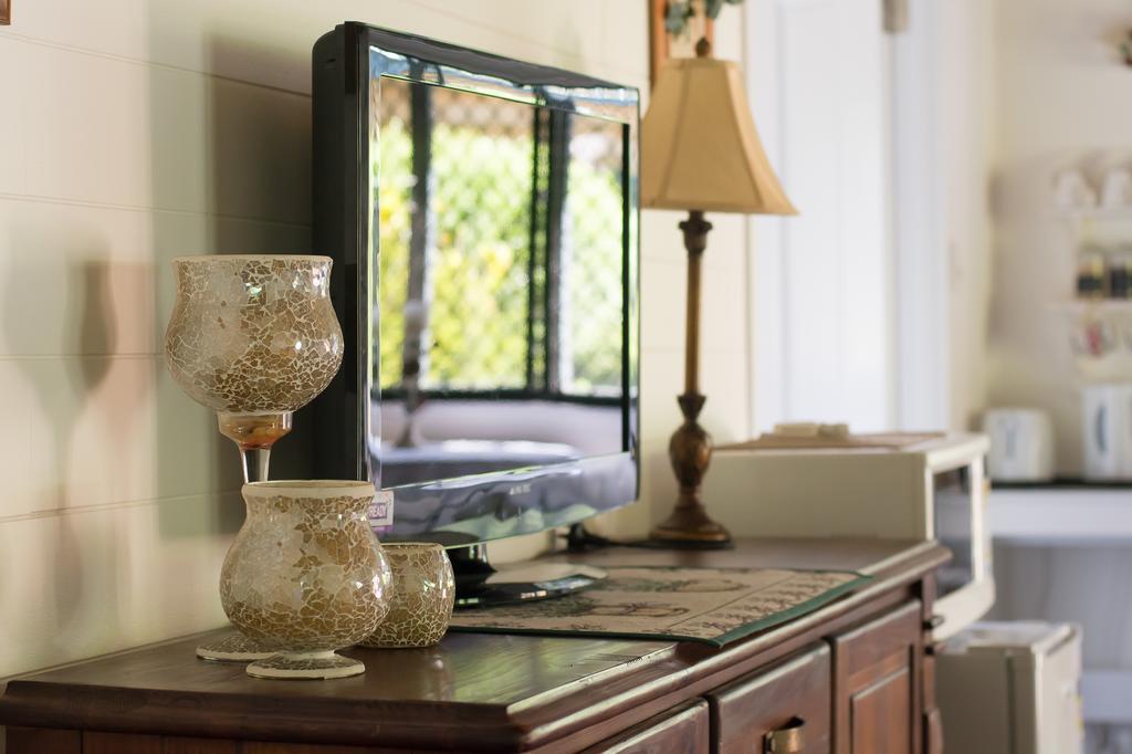 Ronday-Voo Bed And Breakfast Speewah エクステリア 写真